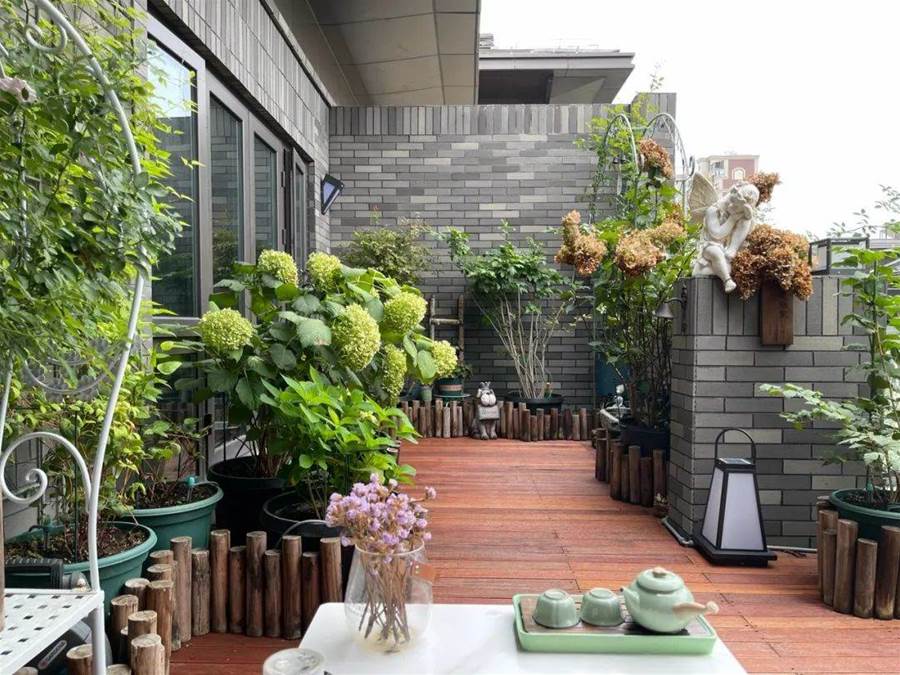 花2萬元，改造25㎡別墅露臺，這麼漂亮的屋頂花園，有撩到你麼？